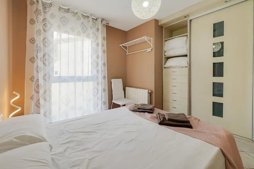 Ferienwohnung Els Pavos - Carrer Ter Blanes 0*,  Spanien